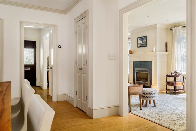 24 Gibson Street, Cambridge, MA 02138