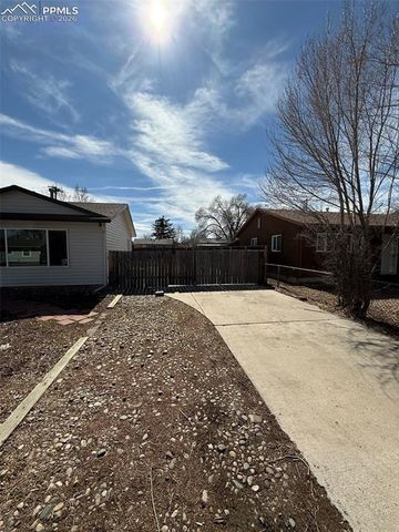 1313 Rockwood Avenue, Colorado Springs, CO 80905