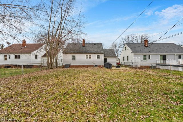 311 E 262nd Street, Euclid, OH 44132