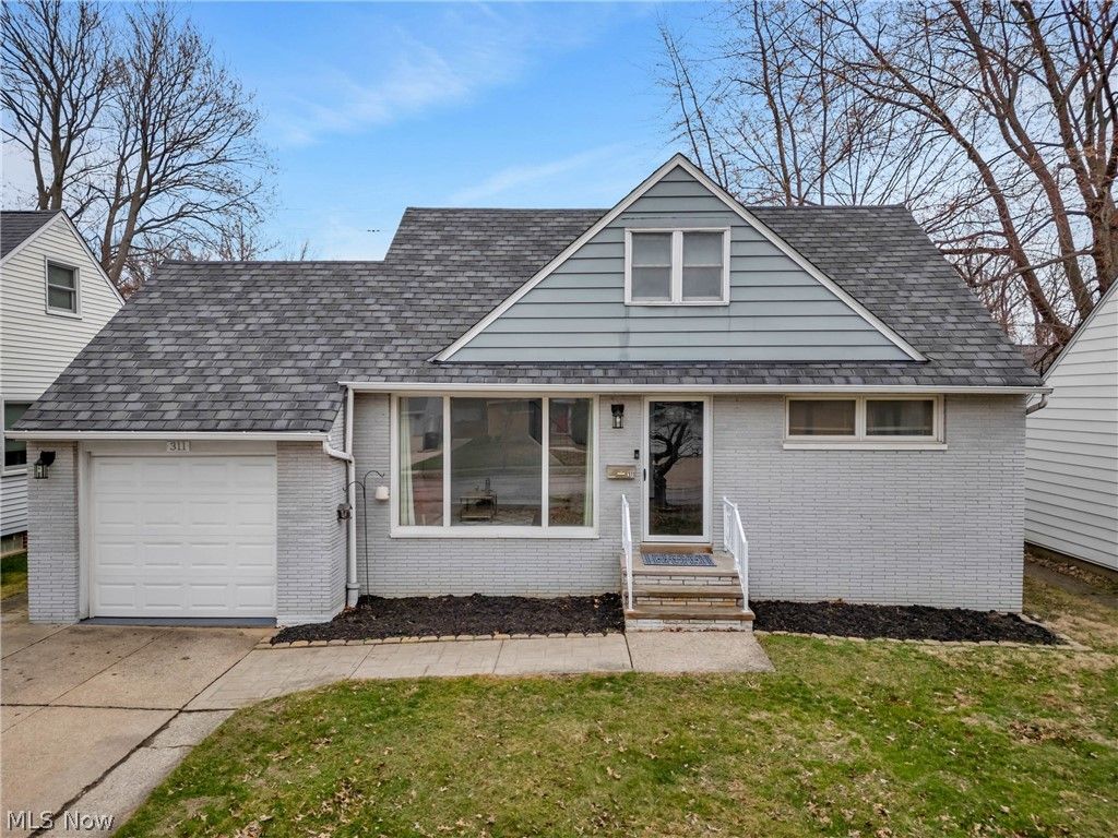 311 E 262nd Street, Euclid, OH 44132
