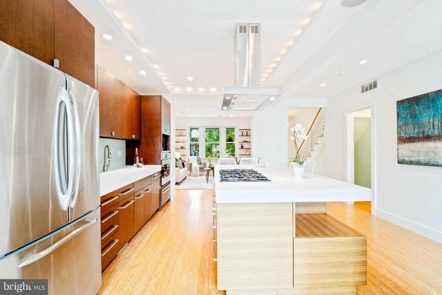 4922 9TH ST NW, Washington, DC 20011