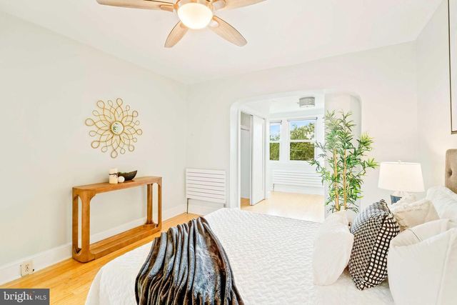 4922 9TH ST NW, Washington, DC 20011