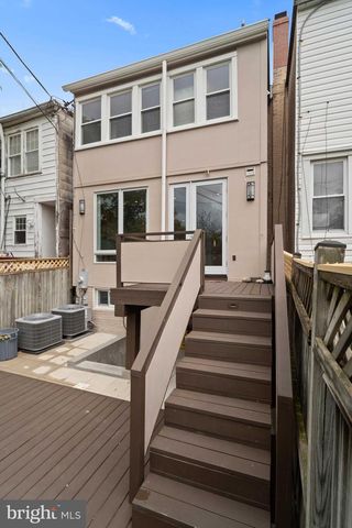 4922 9TH ST NW, Washington, DC 20011