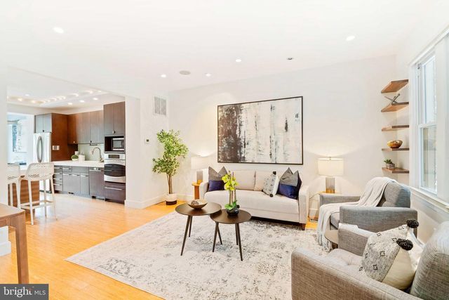 4922 9TH ST NW, Washington, DC 20011
