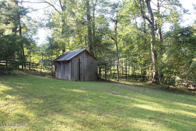 105 Rankin Road, Brandon, MS 39042
