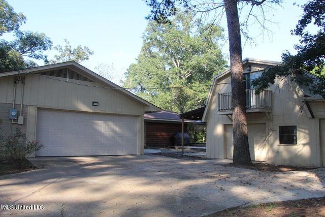 105 Rankin Road, Brandon, MS 39042
