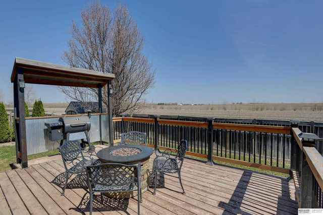 10020 N 152nd Street, Waverly, NE 68462