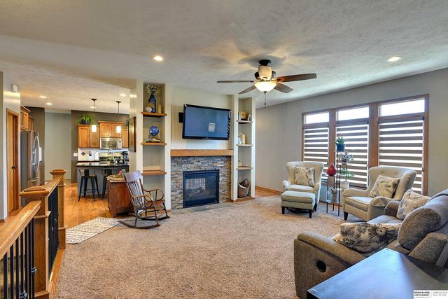 10020 N 152nd Street, Waverly, NE 68462