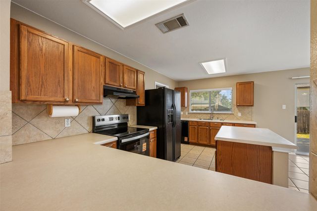 1103 Deerhound PL, Round Rock, TX 78664