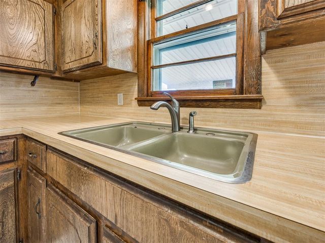 2129 SW 50th Street, Oklahoma City, OK 73119