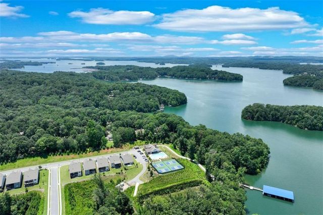 5212 Watchmans Cove, Gainesville, GA 30504