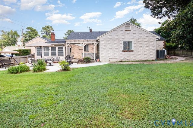 420 Park Ave, Hopewell, VA 23860