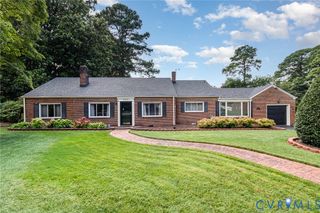 420 Park Ave, Hopewell, VA 23860