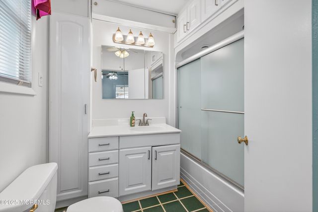 45 8th Street, Hazlet, NJ 07734