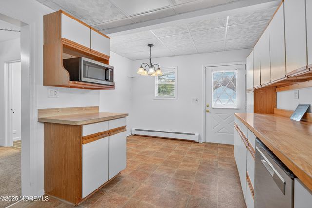 45 8th Street, Hazlet, NJ 07734