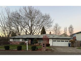 19555 Sw CASCADIA St, Beaverton, OR 97078