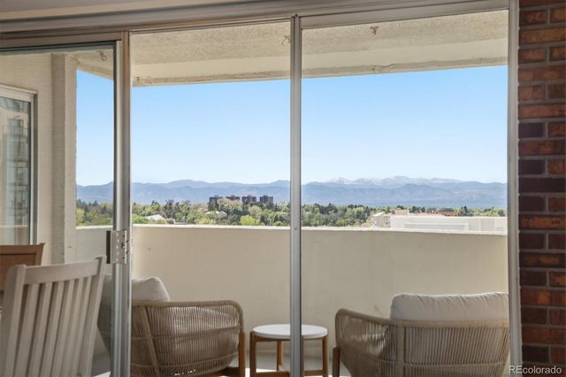 2 Adams 905, Denver, CO 80206