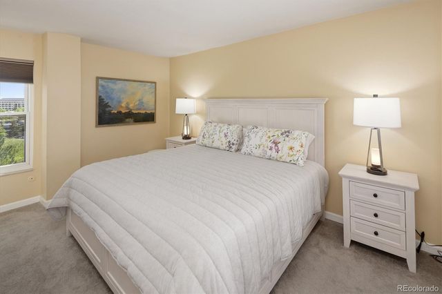 2 Adams 905, Denver, CO 80206