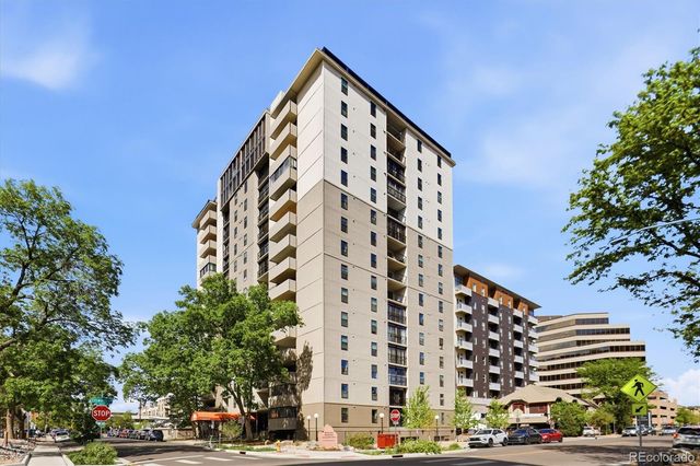 2 Adams 905, Denver, CO 80206