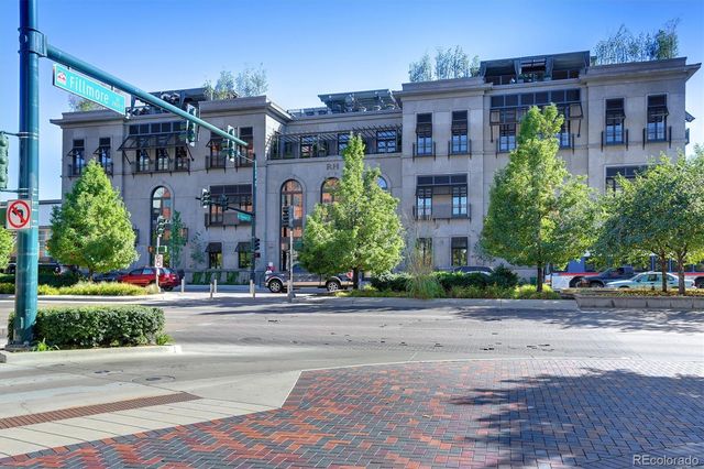 2 Adams 905, Denver, CO 80206