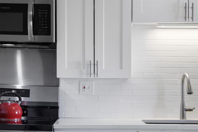 2 Adams 905, Denver, CO 80206