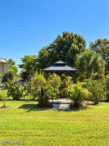 2469 29th AVE NE, Naples, FL 34120
