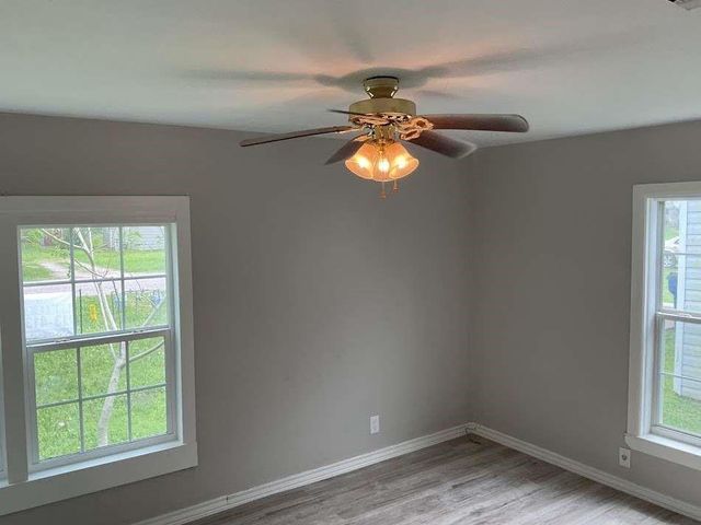 220 3rd Street, Brazoria, TX 77422