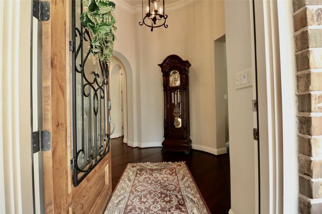 51 Woodglade Way, Tomball, TX 77375