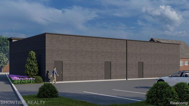 32660 Utica Road, Fraser, MI 48026