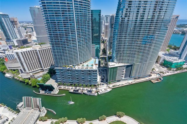 475 Brickell Ave 4315, Miami, FL 33131