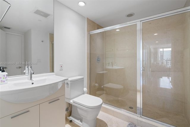 475 Brickell Ave 4315, Miami, FL 33131