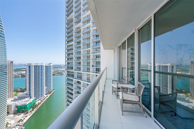 475 Brickell Ave 4315, Miami, FL 33131