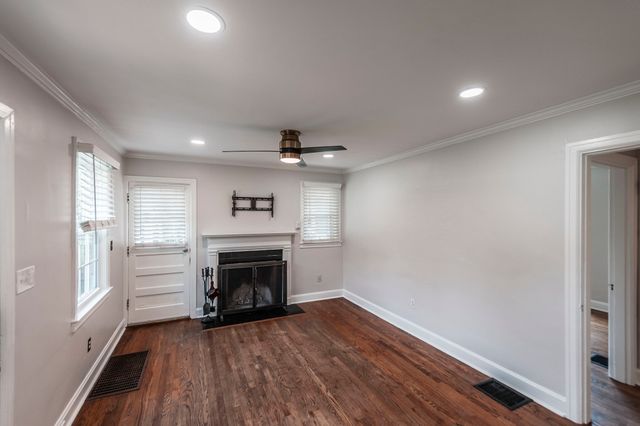 2942 Primrose Cir, Nashville, TN 37212