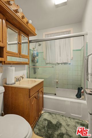 6732 W 86th Place, Los Angeles, CA 90045