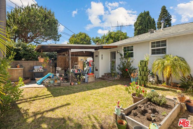 6732 W 86th Place, Los Angeles, CA 90045