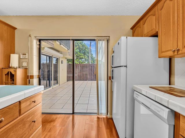 2895 SW 22nd Circle 45B, Delray Beach, FL 33445