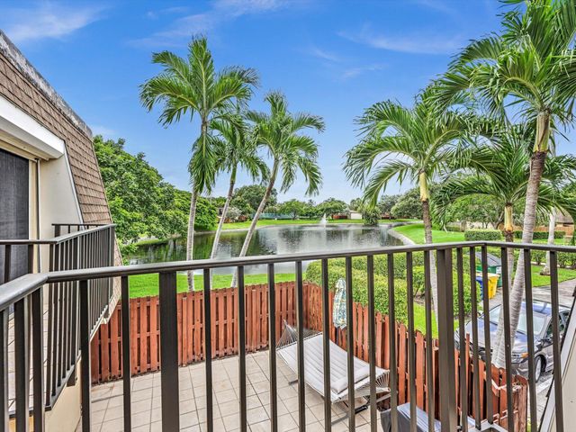 2895 SW 22nd Circle 45B, Delray Beach, FL 33445