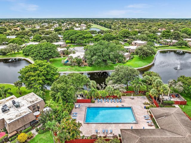 2895 SW 22nd Circle 45B, Delray Beach, FL 33445