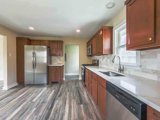 5836 Sloan Avenue, Portage, IN 46368