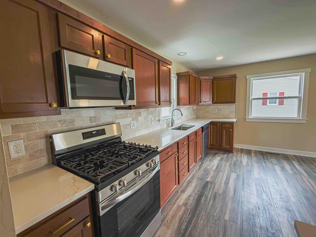 5836 Sloan Avenue, Portage, IN 46368