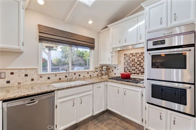 723 Gerst Drive, Newbury Park, CA 91320