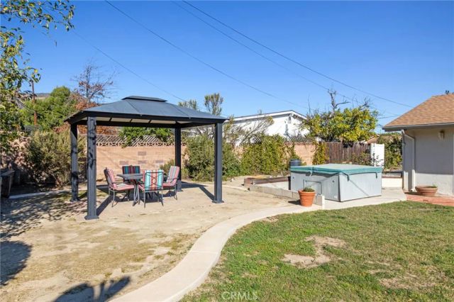 723 Gerst Drive, Newbury Park, CA 91320