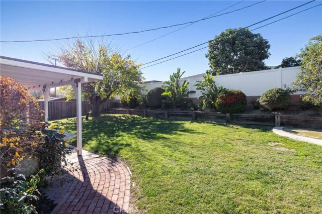 723 Gerst Drive, Newbury Park, CA 91320