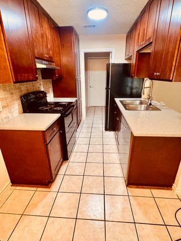 2309 Woodmont Trail, Fort Worth, TX 76133