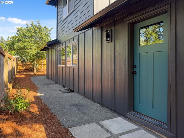 30930 Sw MAGNOLIA Ave, Wilsonville, OR 97070