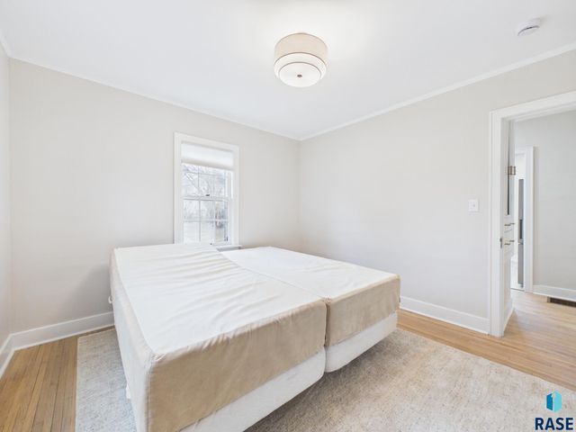 613 E 20th St Street, Sioux Falls, SD 57105