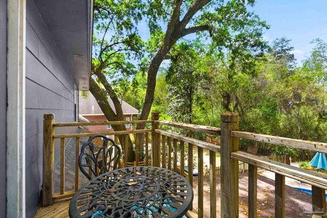 9012 Woodrun Rd, Pensacola, FL 32514