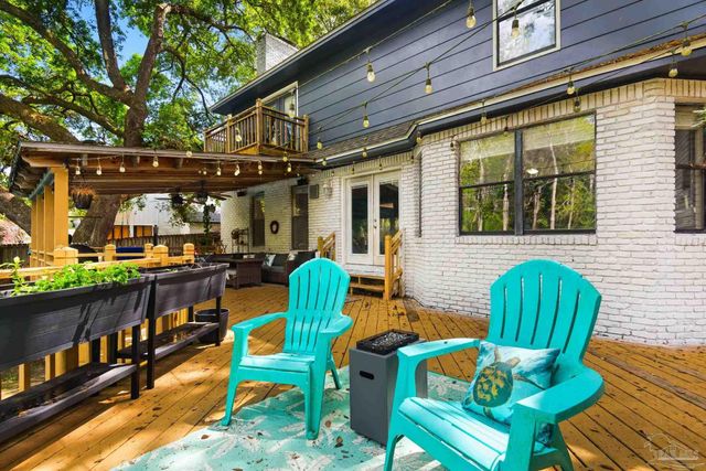 9012 Woodrun Rd, Pensacola, FL 32514