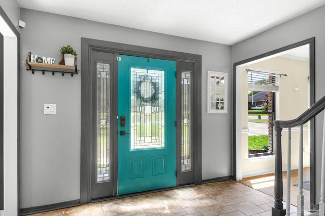 9012 Woodrun Rd, Pensacola, FL 32514