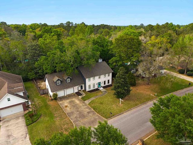 9012 Woodrun Rd, Pensacola, FL 32514